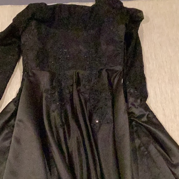 Black Wedding Dress / Evening Gown Size 6 NWT - Picture 11 of 13